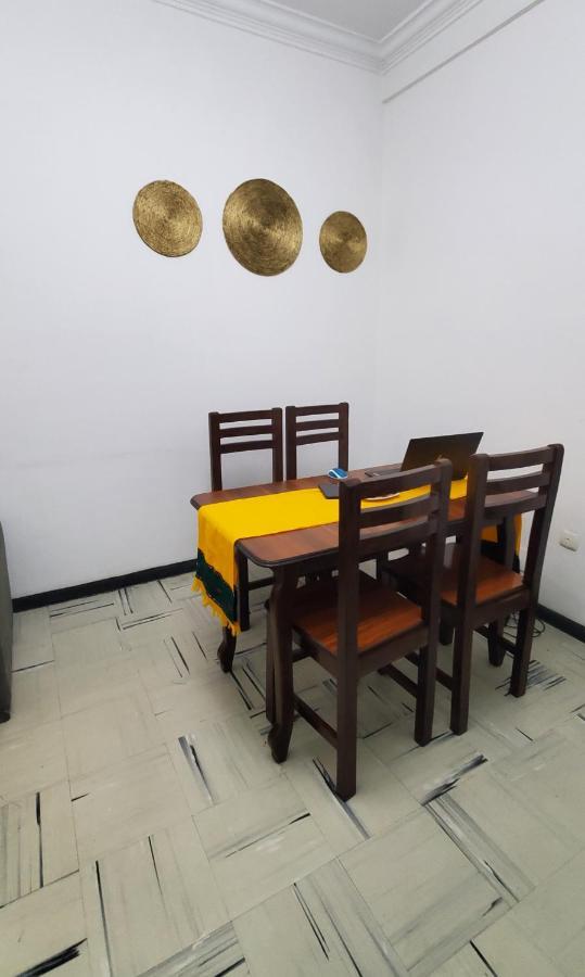 Cozy 1-Bedroom Luxury Apartment Addis Ababa Exterior photo